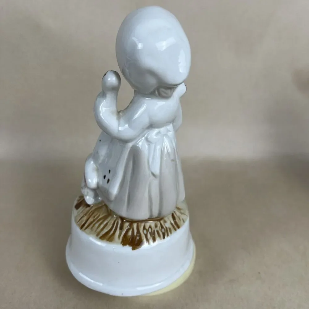 VTG Rotating Musical Box Girl Playing Cello Porcelain 6.5” Works‎
